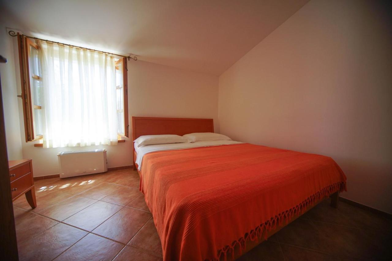 Apartments Villa Stapo อูมัค ภายนอก รูปภาพ