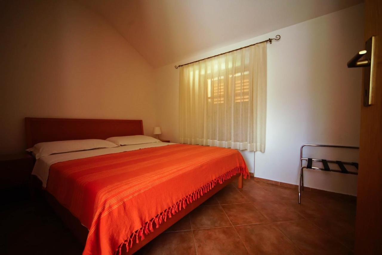 Apartments Villa Stapo อูมัค ภายนอก รูปภาพ